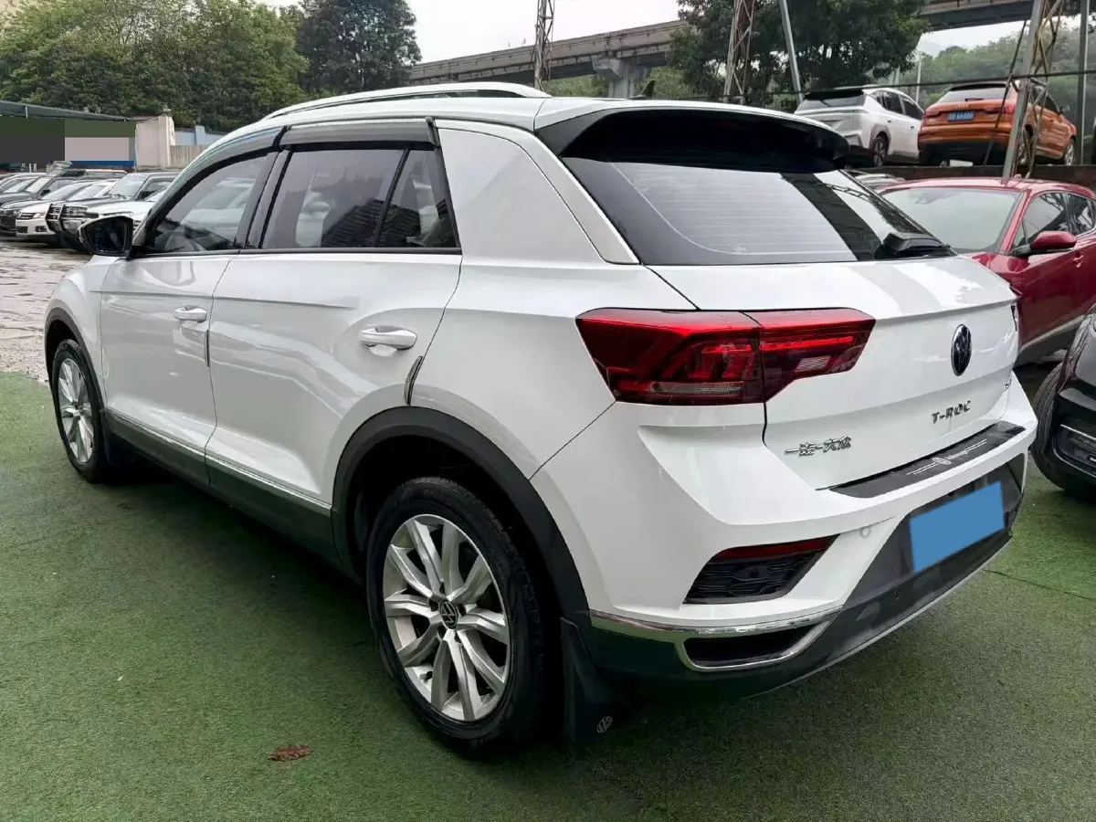 2021 Volkswagen T-Roc 1.4T 150HP L4 7DCT,autocango,china used car exporter,china ev exporter,chinese used car exporter,chinese used ev exporter