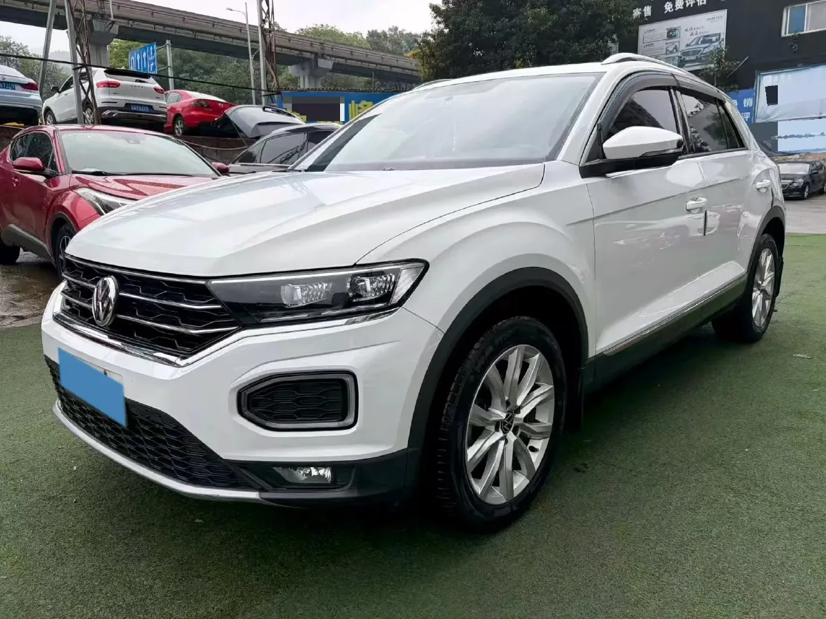 2021 Volkswagen T-Roc 1.4T 150HP L4 7DCT,autocango,china used car exporter,china ev exporter,chinese used car exporter,chinese used ev exporter