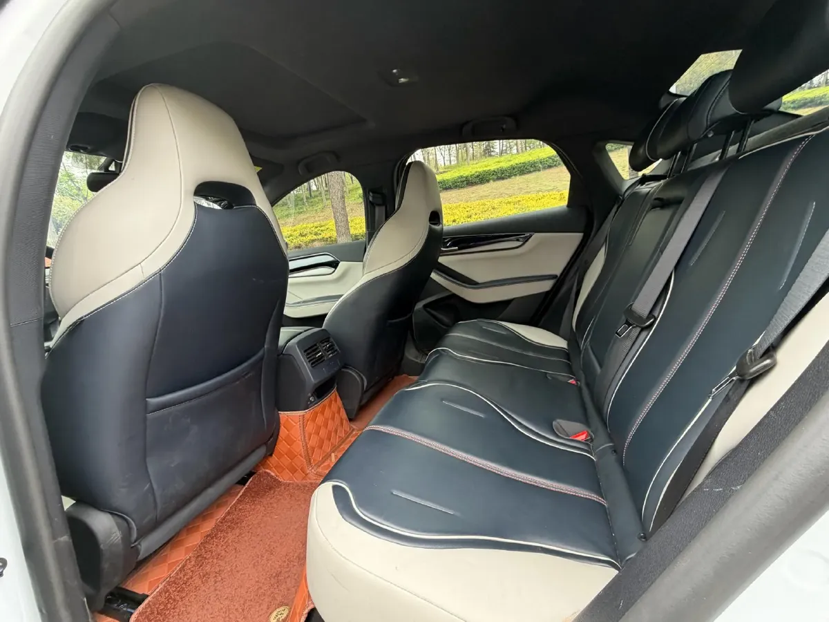 2021 Haval F7 1.5T 169HP L4 7DCT,autocango,china used car exporter,china ev exporter,chinese used car exporter,chinese used ev exporter