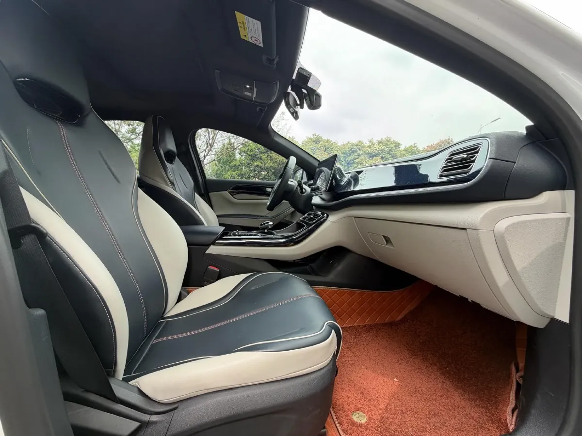 2021 Haval F7 1.5T 169HP L4 7DCT,autocango,china used car exporter,china ev exporter,chinese used car exporter,chinese used ev exporter