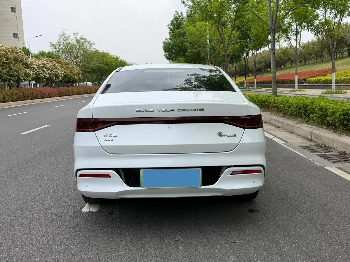2021 Haval F7 1.5T 169HP L4 7DCT,autocango,china used car exporter,china ev exporter,chinese used car exporter,chinese used ev exporter