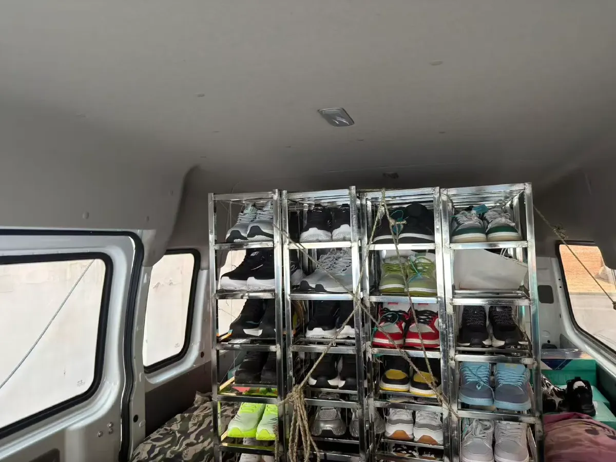 2021 MAXUS XinTu V80 2.0T 127HP L4 6MT,autocango,china used car exporter,china ev exporter,chinese used car exporter,chinese used ev exporter