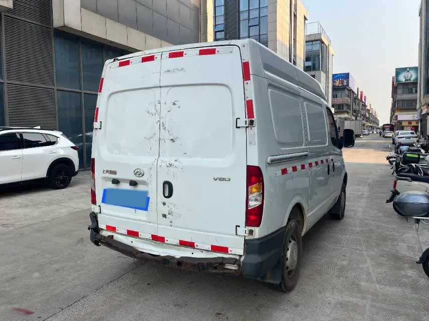 2019 MAXUS XinTu V80 2.5T 136HP L4 6MT,autocango,china used car exporter,china ev exporter,chinese used car exporter,chinese used ev exporter