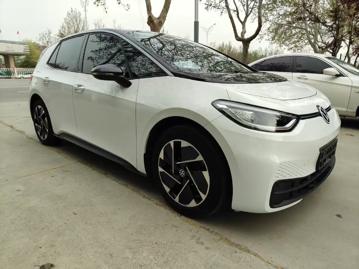 2023 MAXUS G20 2.0T 261HP L4 8AT,autocango,china used car exporter,china ev exporter,chinese used car exporter,chinese used ev exporter