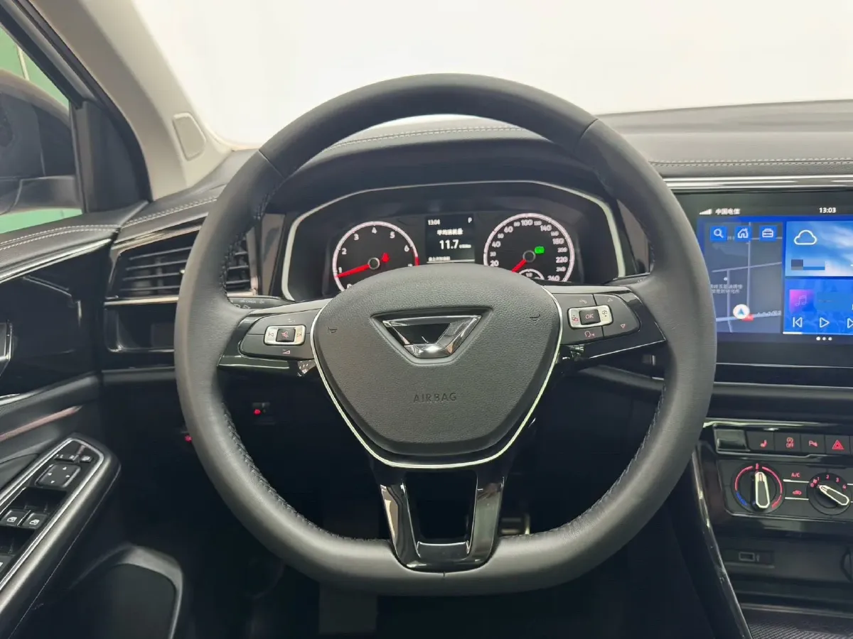 2021 Jetta VS7 1.4T 150HP L4 6AT,autocango,china used car exporter,china ev exporter,chinese used car exporter,chinese used ev exporter