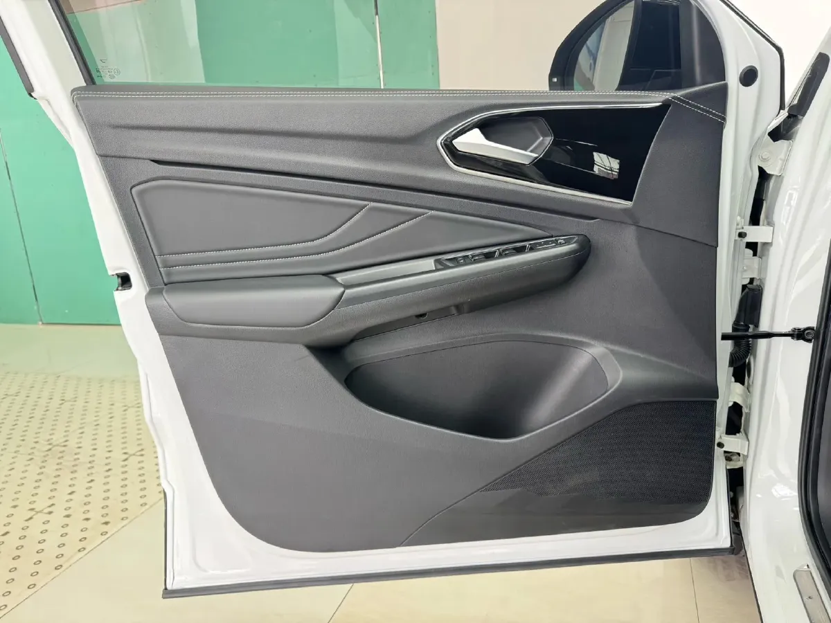 2021 Jetta VS7 1.4T 150HP L4 6AT,autocango,china used car exporter,china ev exporter,chinese used car exporter,chinese used ev exporter