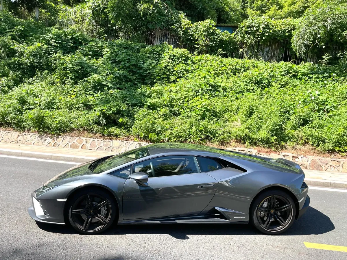 2020 Lamborghini Huracán 5.2L 611HP V10 7DCT,autocango,china used car exporter,china ev exporter,chinese used car exporter,chinese used ev exporter