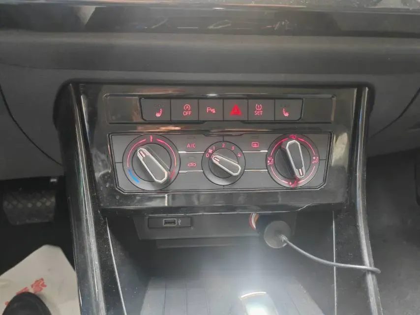 2022 Jetta VS5 1.4T 150HP L4 6AT,autocango,china used car exporter,china ev exporter,chinese used car exporter,chinese used ev exporter