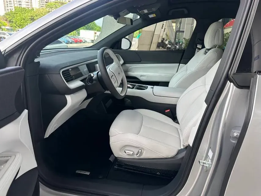 2023 Xpeng G6 BEV 87.5KWH,autocango,china used car exporter,china ev exporter,chinese used car exporter,chinese used ev exporter