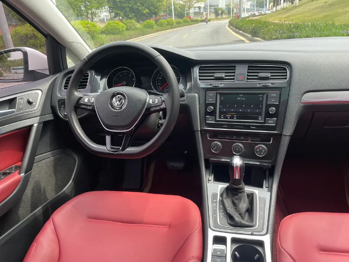 2018 Volkswagen Golf 1.4T 131HP L4 7DCT,autocango,china used car exporter,china ev exporter,chinese used car exporter,chinese used ev exporter
