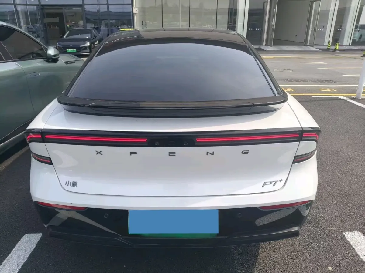 2024 Xpeng P7+ BEV 60.7KWH,autocango,china used car exporter,china ev exporter,chinese used car exporter,chinese used ev exporter