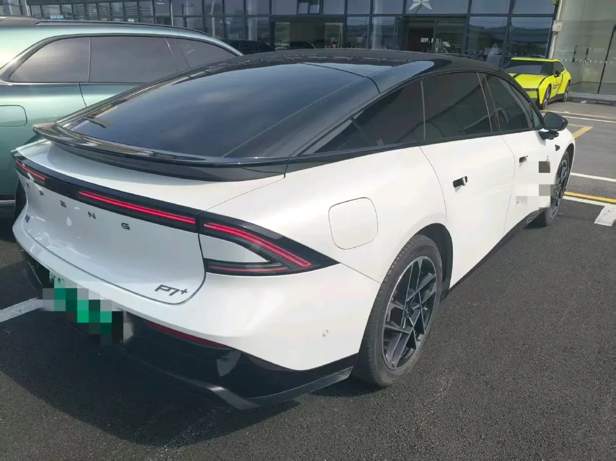 2024 Xpeng P7+ BEV 60.7KWH,autocango,china used car exporter,china ev exporter,chinese used car exporter,chinese used ev exporter