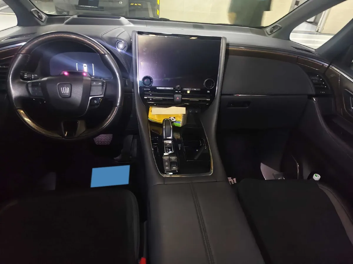 2024 Toyota Vellfire 2.5L 190HP L4 E-CVT Hybrid,autocango,china used car exporter,china ev exporter,chinese used car exporter,chinese used ev exporter