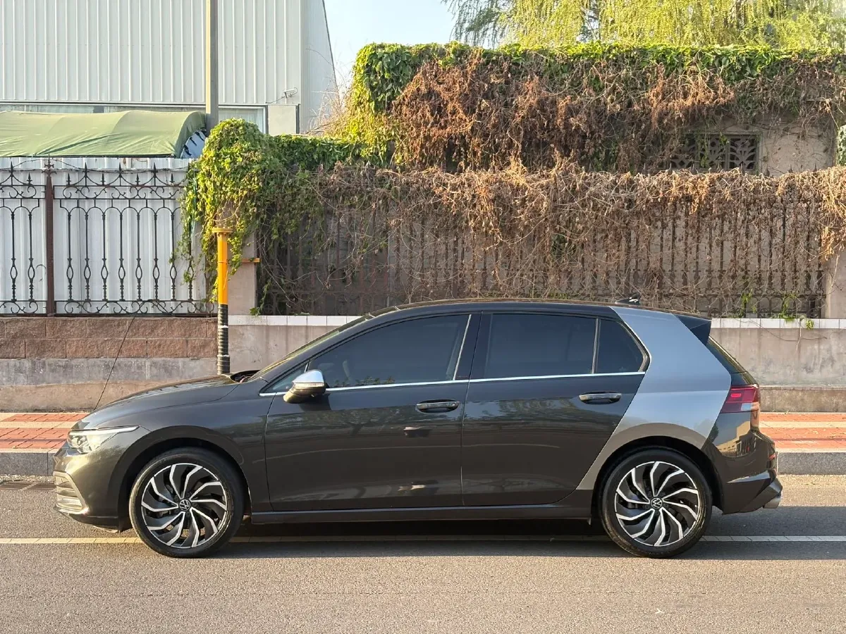 2021 Volkswagen Golf 1.4T 150HP L4 7DCT,autocango,china used car exporter,china ev exporter,chinese used car exporter,chinese used ev exporter