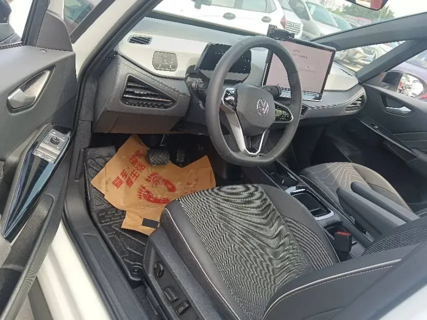 2025 Volkswagen ID.3 BEV 52.8KWH,autocango,china used car exporter,china ev exporter,chinese used car exporter,chinese used ev exporter