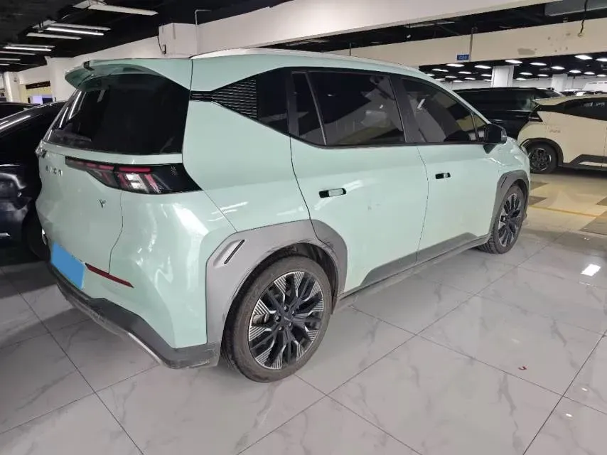 2022 Geely Okavango 1.8T 184HP L4 7DCT,autocango,china used car exporter,china ev exporter,chinese used car exporter,chinese used ev exporter