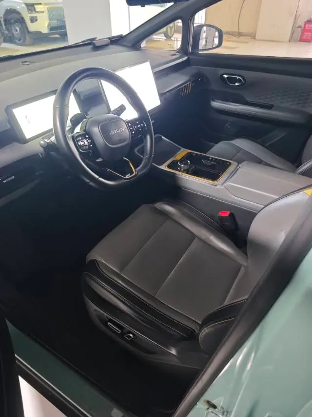 2022 Geely Okavango 1.8T 184HP L4 7DCT,autocango,china used car exporter,china ev exporter,chinese used car exporter,chinese used ev exporter