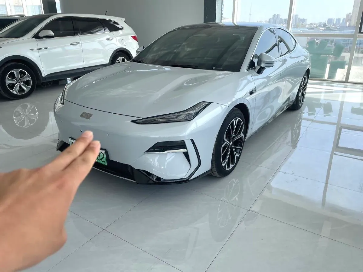 2025 Geely Galaxy E8 BEV 76KWH,autocango,china used car exporter,china ev exporter,chinese used car exporter,chinese used ev exporter