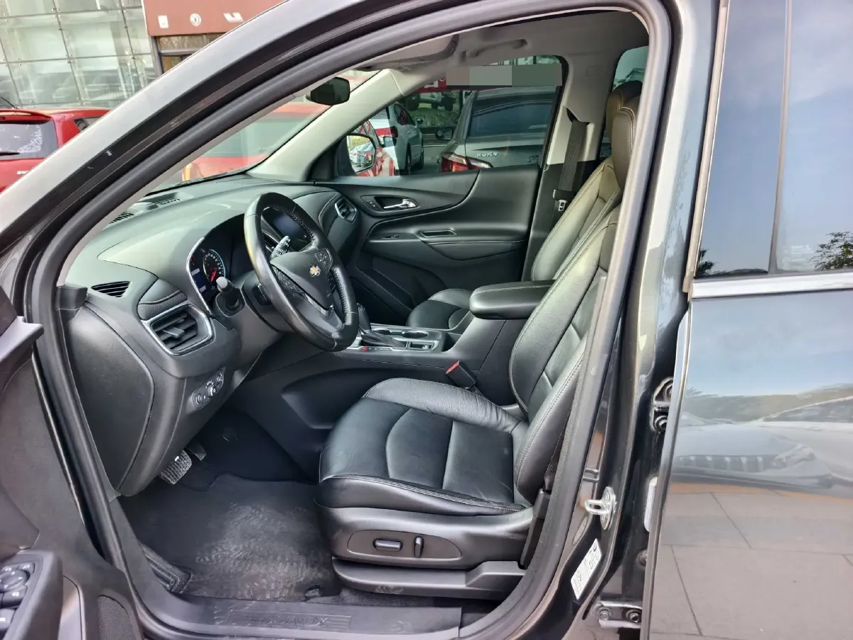 2019 Chevrolet Equinox 1.5T 180HP L4 6AT,autocango,china used car exporter,china ev exporter,chinese used car exporter,chinese used ev exporter