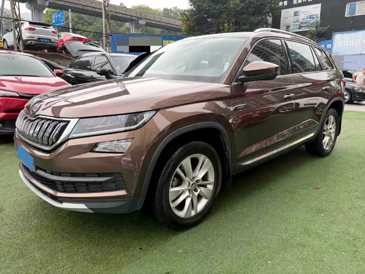 2018 Skoda Kodiak 1.8T 180HP L4 7DCT,autocango,china used car exporter,china ev exporter,chinese used car exporter,chinese used ev exporter