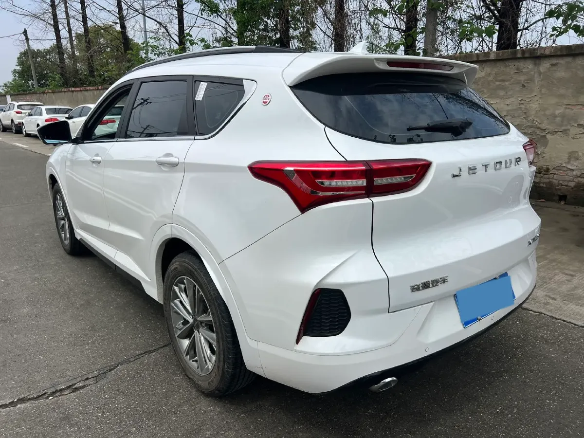 2022 Jetour X70 1.5T 156HP L4 6DCT,autocango,china used car exporter,china ev exporter,chinese used car exporter,chinese used ev exporter
