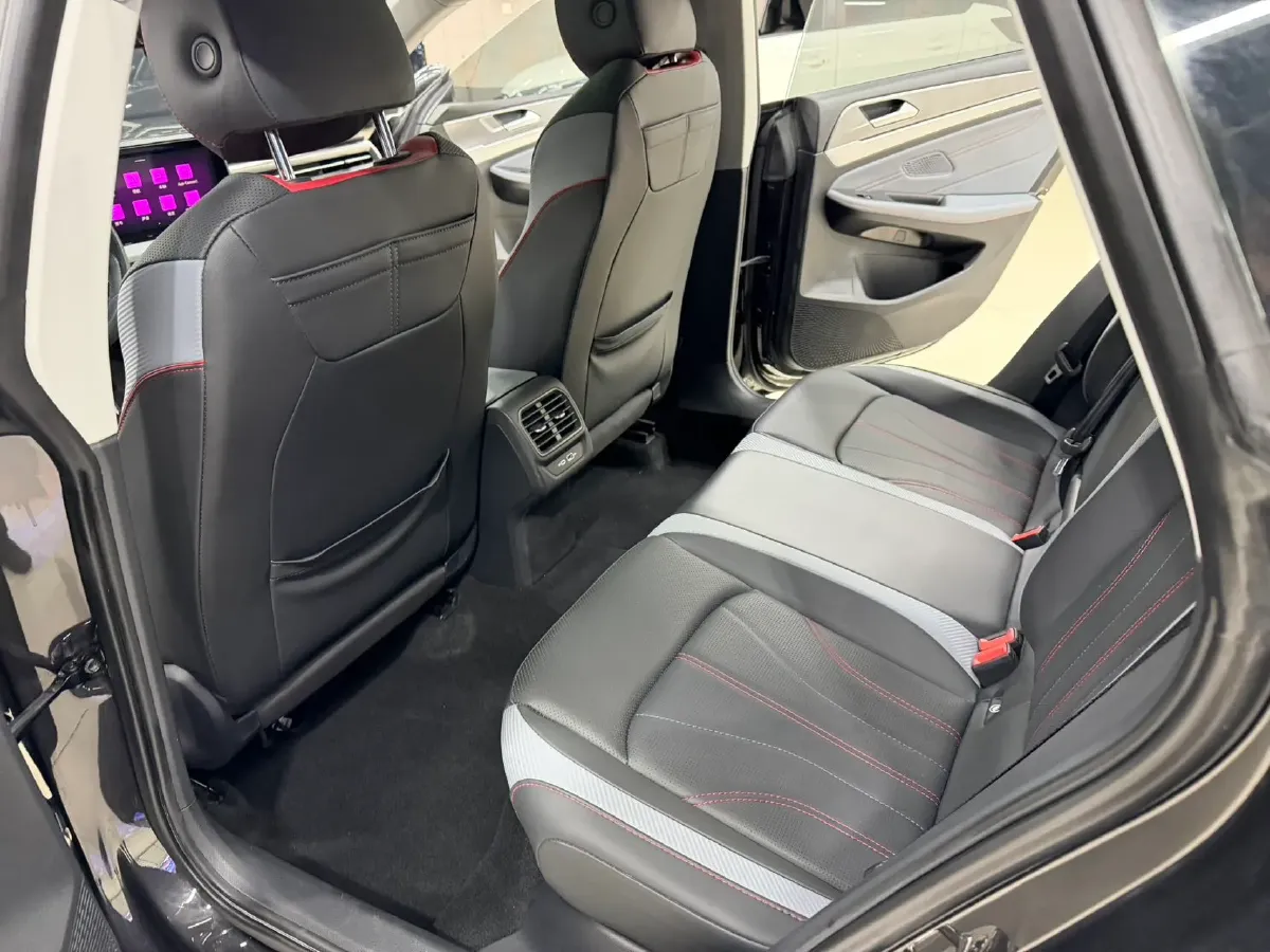 2022 Exceed TXL 2.0T 261HP L4 7DCT,autocango,china used car exporter,china ev exporter,chinese used car exporter,chinese used ev exporter