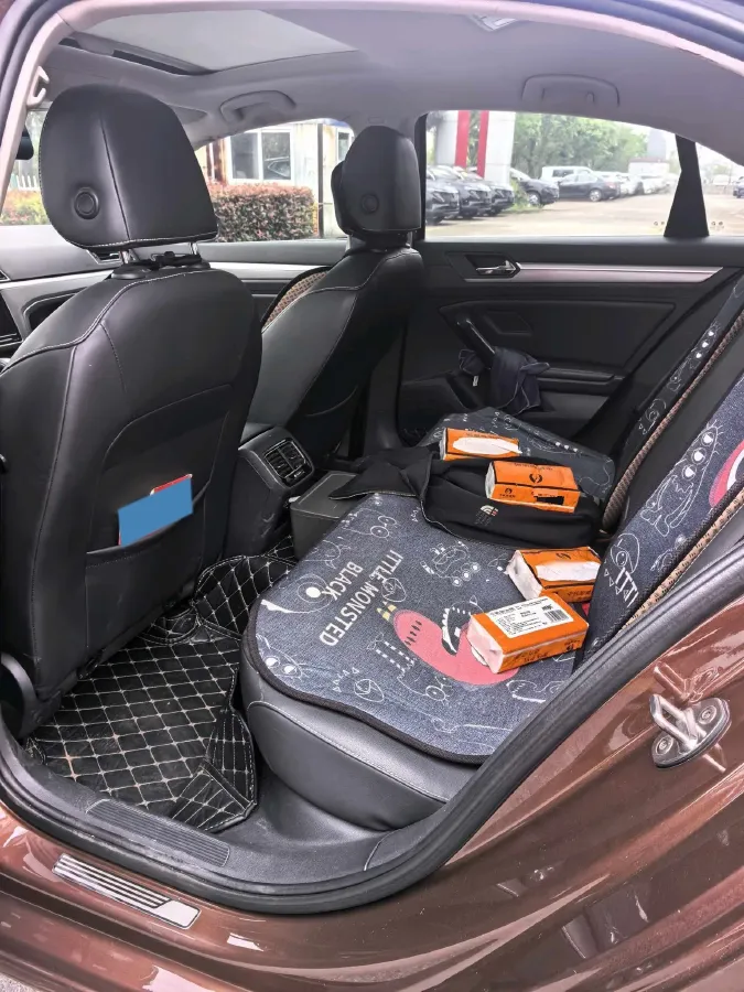 2019 Volkswagen Passat 1.4T 150HP L4 7DCT,autocango,china used car exporter,china ev exporter,chinese used car exporter,chinese used ev exporter