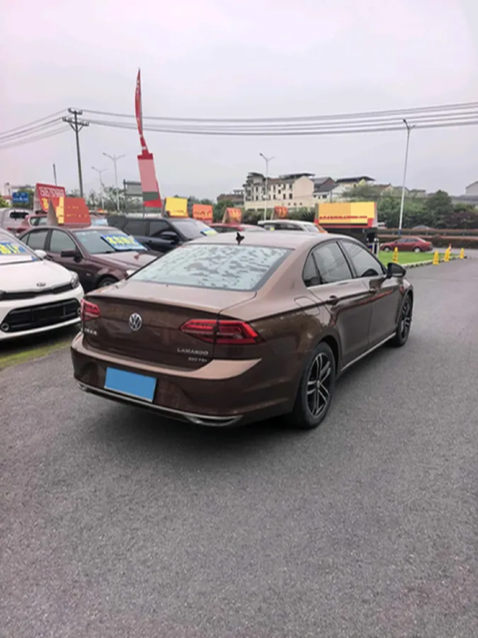 2019 Volkswagen Passat 1.4T 150HP L4 7DCT,autocango,china used car exporter,china ev exporter,chinese used car exporter,chinese used ev exporter