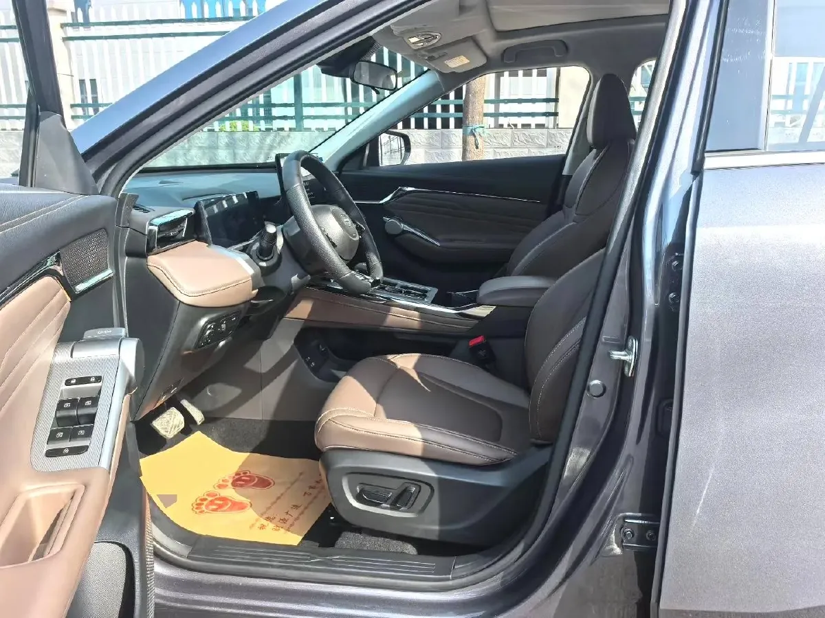 2024 GAC Trumpchi GS4 1.5T 177HP L4 7DCT,autocango,china used car exporter,china ev exporter,chinese used car exporter,chinese used ev exporter