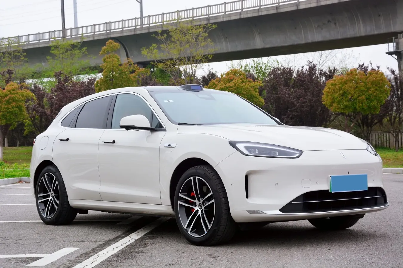 2025 AITO AITO M5 1.5T 152HP L4 REEV 42KWH,autocango,china used car exporter,china ev exporter,chinese used car exporter,chinese used ev exporter