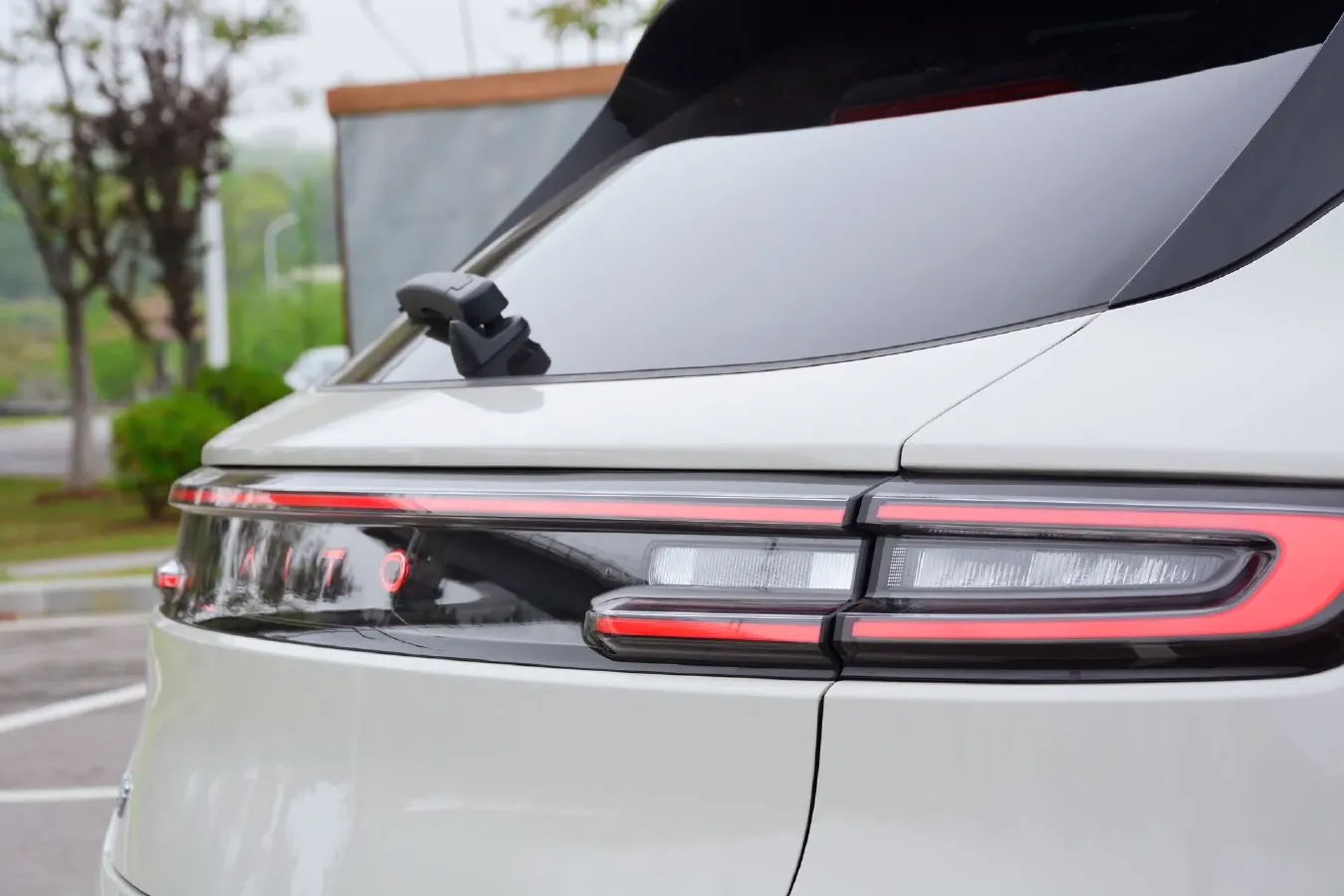 2025 AITO AITO M5 1.5T 152HP L4 REEV 42KWH,autocango,china used car exporter,china ev exporter,chinese used car exporter,chinese used ev exporter