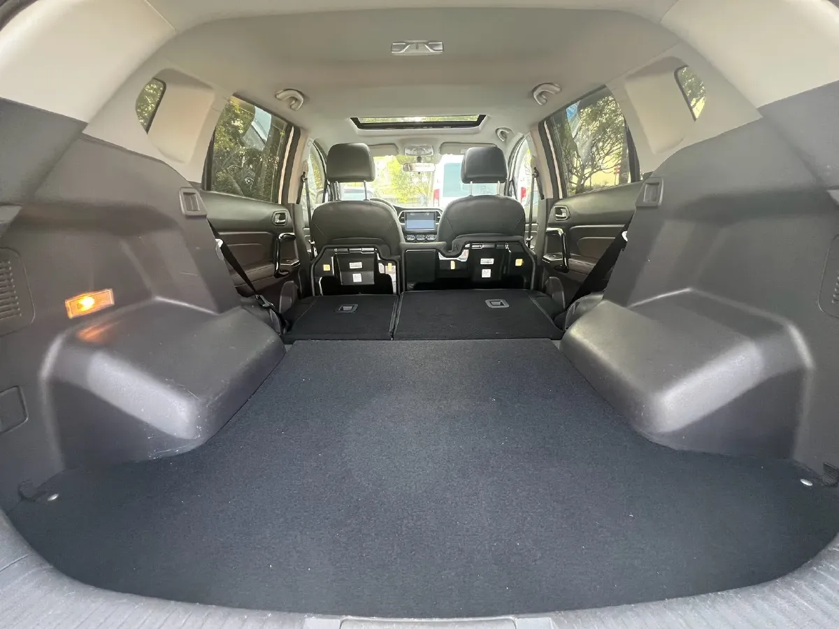 2018 GAC Trumpchi GS4 1.5T 152HP L4 6AT,autocango,china used car exporter,china ev exporter,chinese used car exporter,chinese used ev exporter