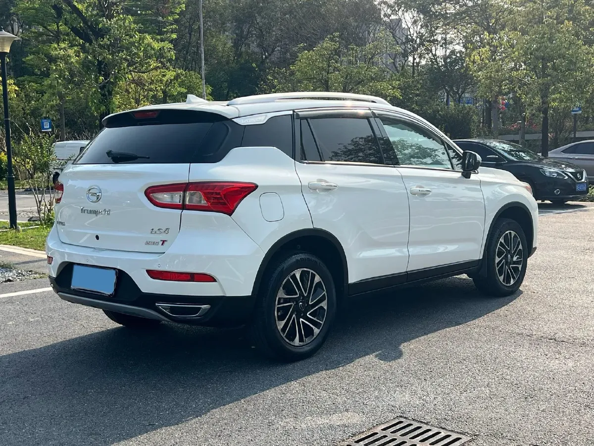 2018 GAC Trumpchi GS4 1.5T 152HP L4 6AT,autocango,china used car exporter,china ev exporter,chinese used car exporter,chinese used ev exporter