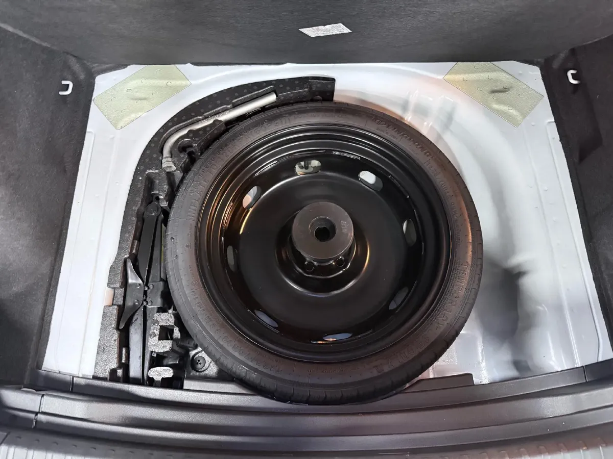 2023 Skoda Karoq 1.4T 150HP L4 7DCT,autocango,china used car exporter,china ev exporter,chinese used car exporter,chinese used ev exporter