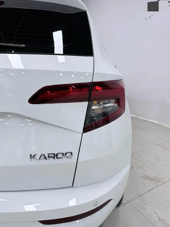 2023 Skoda Karoq 1.4T 150HP L4 7DCT,autocango,china used car exporter,china ev exporter,chinese used car exporter,chinese used ev exporter