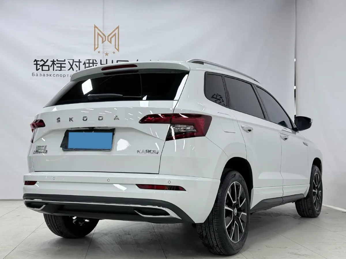 2023 Skoda Karoq 1.4T 150HP L4 7DCT,autocango,china used car exporter,china ev exporter,chinese used car exporter,chinese used ev exporter