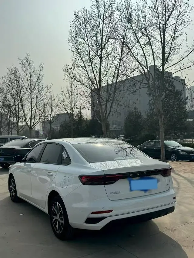 2023 Geely Emgrand 1.5L 127HP L4 CVT,autocango,china used car exporter,china ev exporter,chinese used car exporter,chinese used ev exporter
