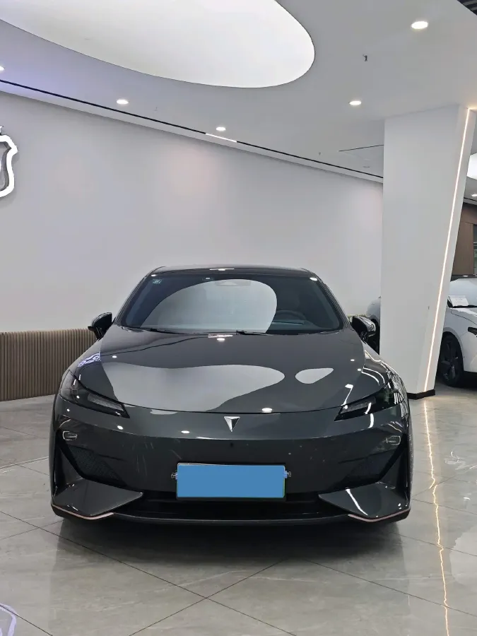 2022 DongFeng Forthing LingZhi EV BEV 68.4KWH,autocango,china used car exporter,china ev exporter,chinese used car exporter,chinese used ev exporter