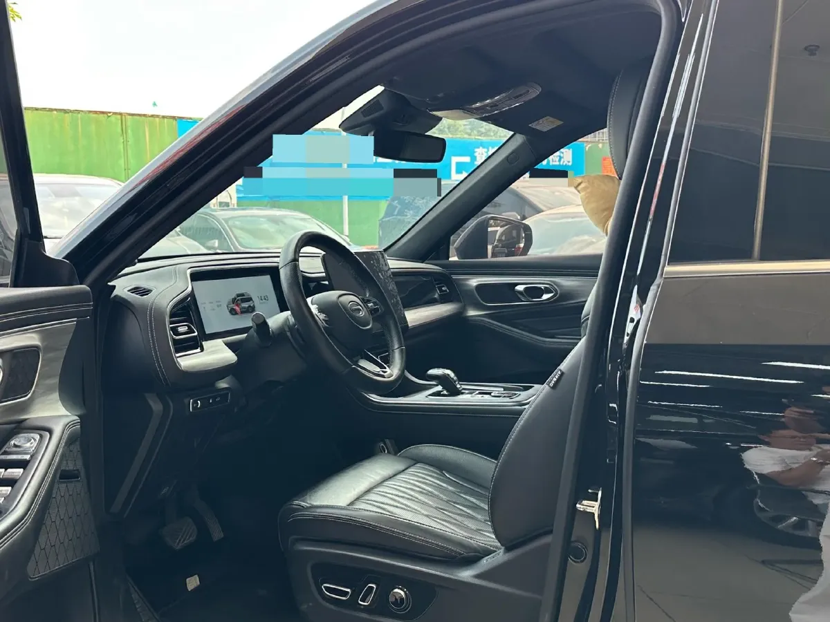 2024 GAC Trumpchi GS8 2.0T 252HP L4 8AT,autocango,china used car exporter,china ev exporter,chinese used car exporter,chinese used ev exporter