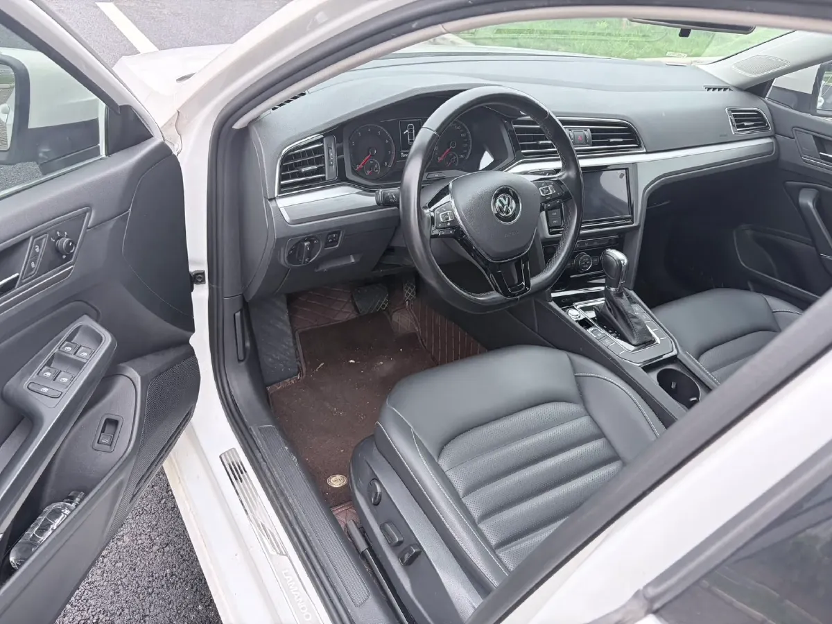 2019 Volkswagen Passat 1.4T 150HP L4 7DCT,autocango,china used car exporter,china ev exporter,chinese used car exporter,chinese used ev exporter