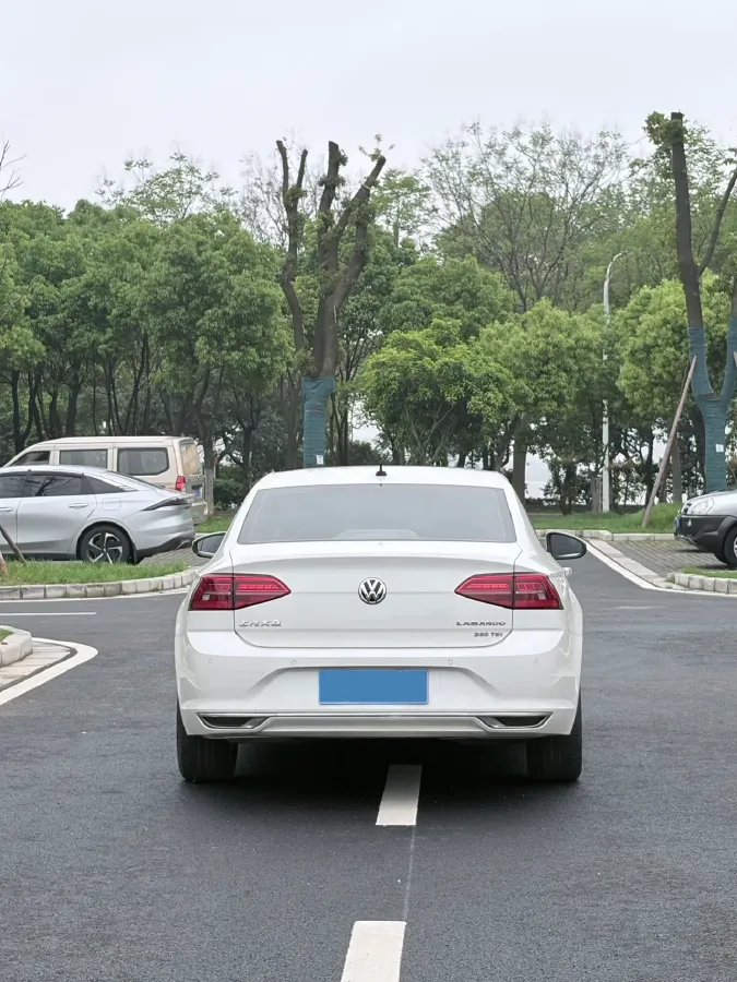 2019 Volkswagen Passat 1.4T 150HP L4 7DCT,autocango,china used car exporter,china ev exporter,chinese used car exporter,chinese used ev exporter