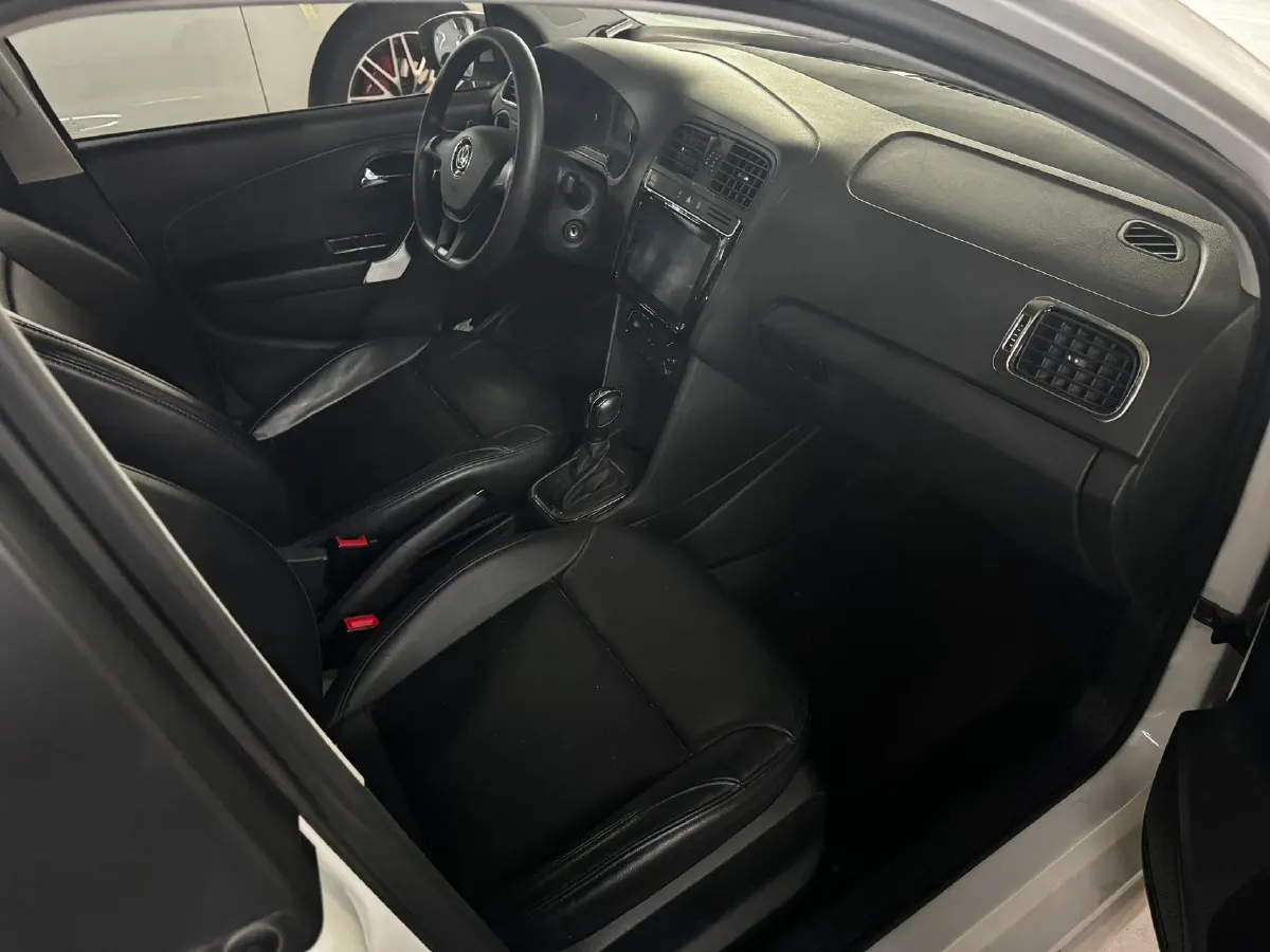 2018 ChangAn Eado 1.6L 128HP L4 6AT,autocango,china used car exporter,china ev exporter,chinese used car exporter,chinese used ev exporter