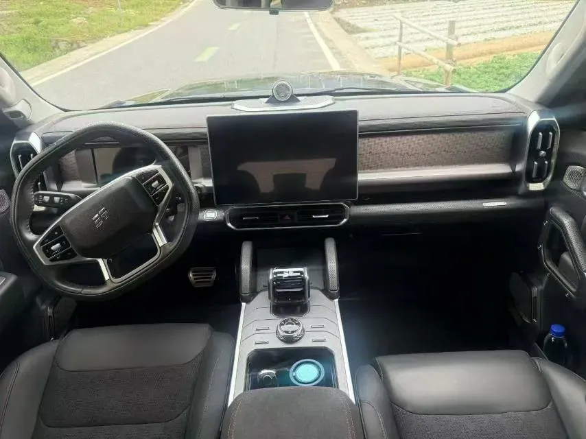 2023 Jetour Traveller 2.0T 254HP L4 8AT,autocango,china used car exporter,china ev exporter,chinese used car exporter,chinese used ev exporter