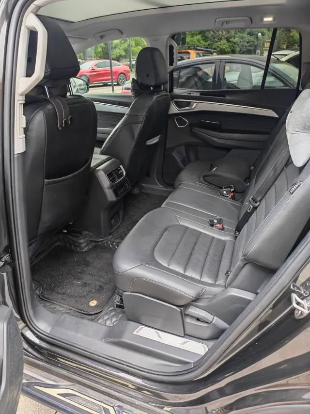 2021 Volkswagen Talagon 2.0T 220HP L4 7DCT,autocango,china used car exporter,china ev exporter,chinese used car exporter,chinese used ev exporter