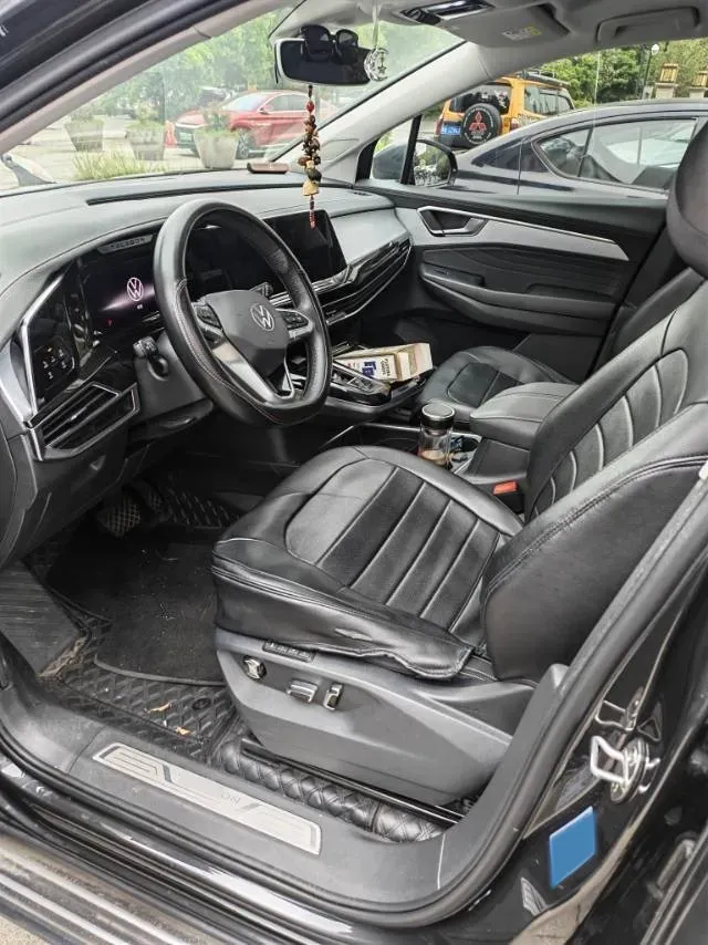 2021 Volkswagen Talagon 2.0T 220HP L4 7DCT,autocango,china used car exporter,china ev exporter,chinese used car exporter,chinese used ev exporter