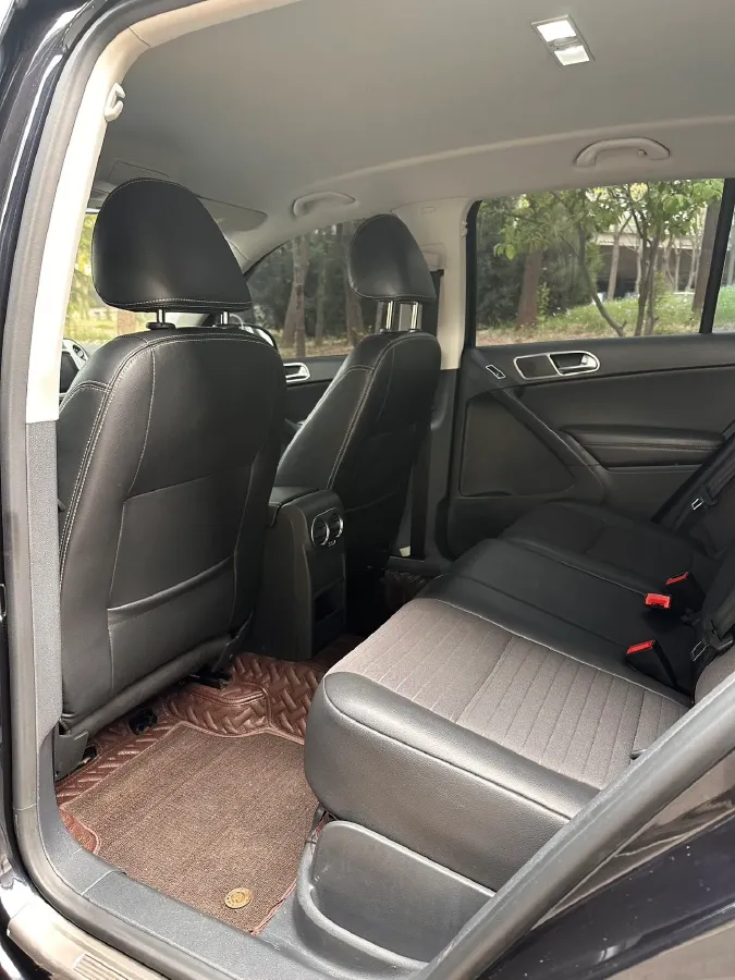 2017 MAXUS T60 2.0T 224HP L4 6AT,autocango,china used car exporter,china ev exporter,chinese used car exporter,chinese used ev exporter