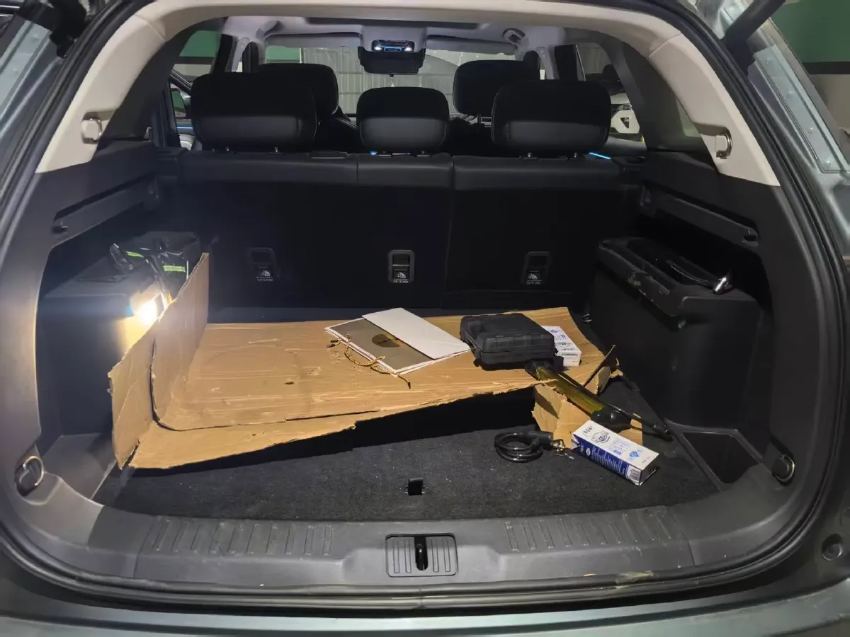 2023 Chery Exploration 06 1.6T 197HP L4 7DCT,autocango,china used car exporter,china ev exporter,chinese used car exporter,chinese used ev exporter