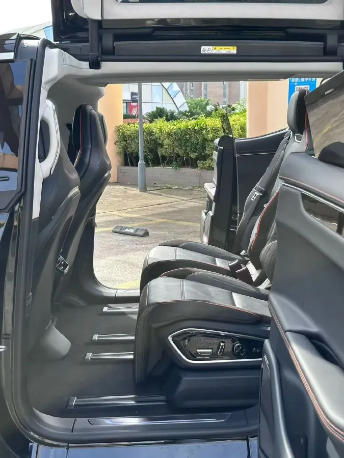 2021 HiPhi X BEV 97KWH,autocango,china used car exporter,china ev exporter,chinese used car exporter,chinese used ev exporter