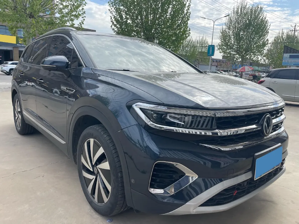 2021 Volkswagen Talagon 2.0T 186HP L4 7DCT,autocango,china used car exporter,china ev exporter,chinese used car exporter,chinese used ev exporter