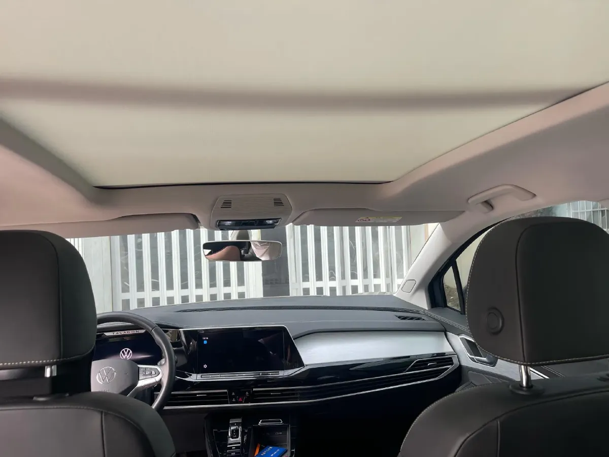 2021 Volkswagen Talagon 2.0T 186HP L4 7DCT,autocango,china used car exporter,china ev exporter,chinese used car exporter,chinese used ev exporter